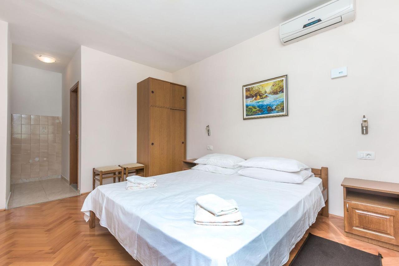 Apartments Marija Duce Exterior photo