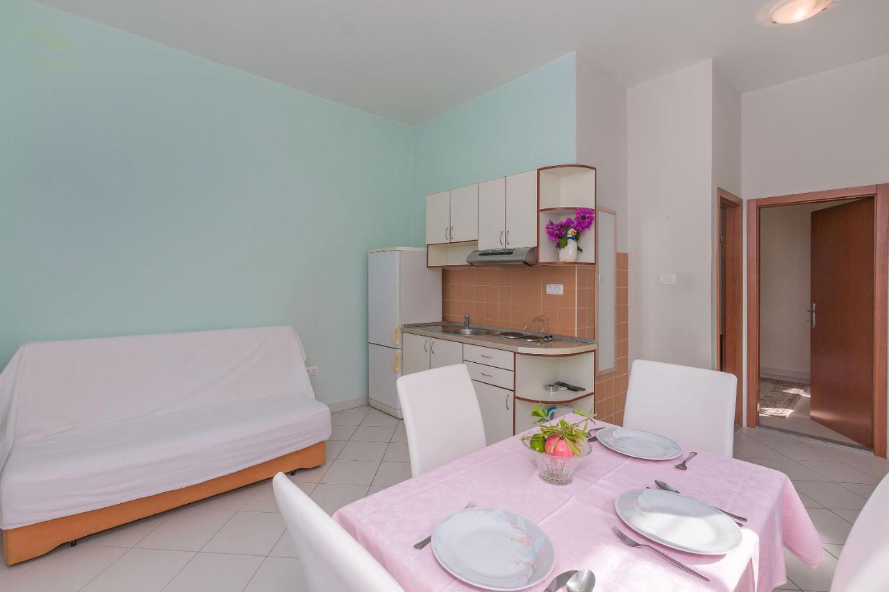 Apartments Marija Duce Exterior photo